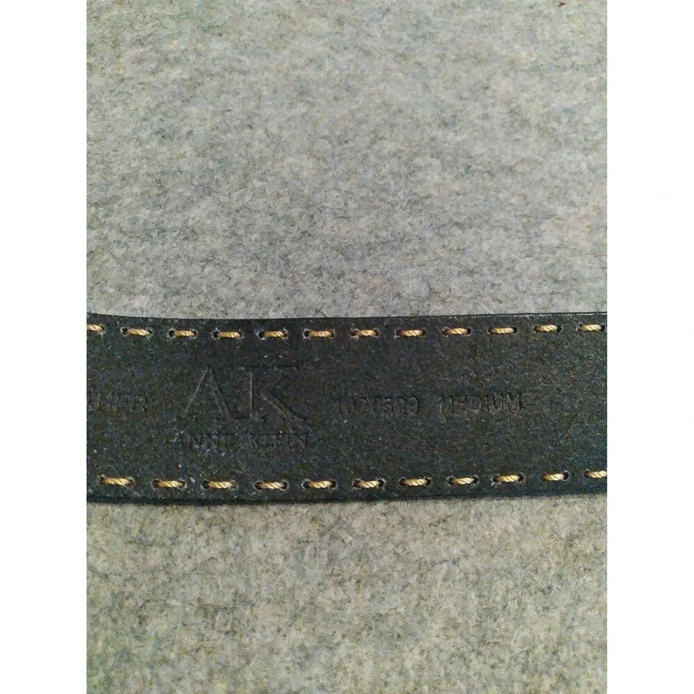 Belt‎